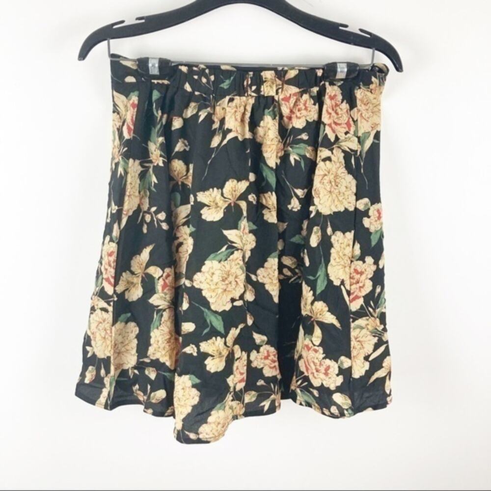 NWT Stitch Fix Glamorous Amelia Flare Skirt Sz M